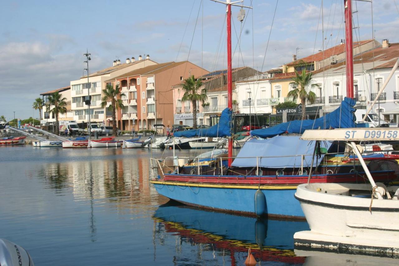 Le Vent Dans Les Voiles - Appartement Classe 4 Etoiles Meze Bagian luar foto