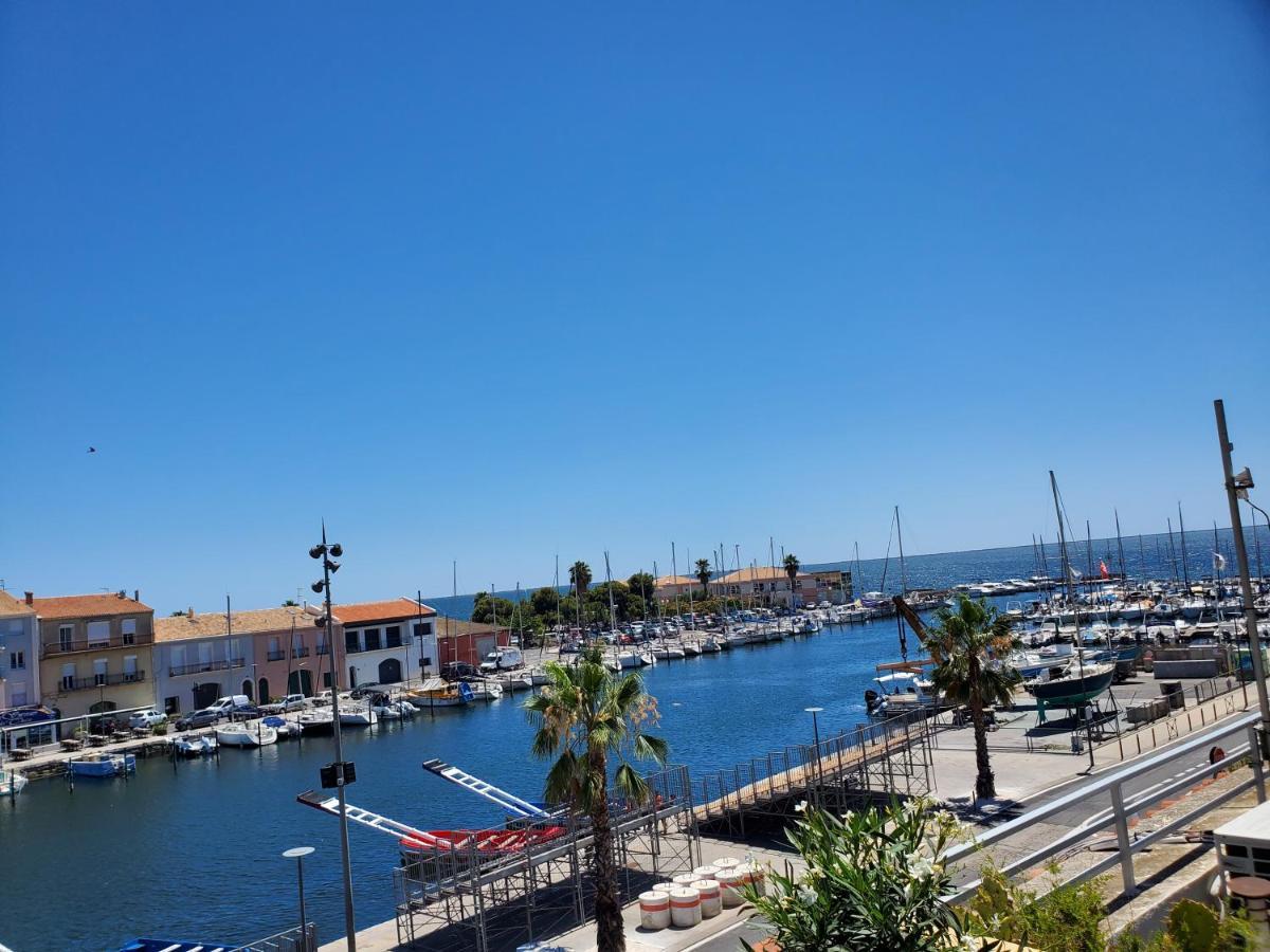 Le Vent Dans Les Voiles - Appartement Classe 4 Etoiles Meze Bagian luar foto